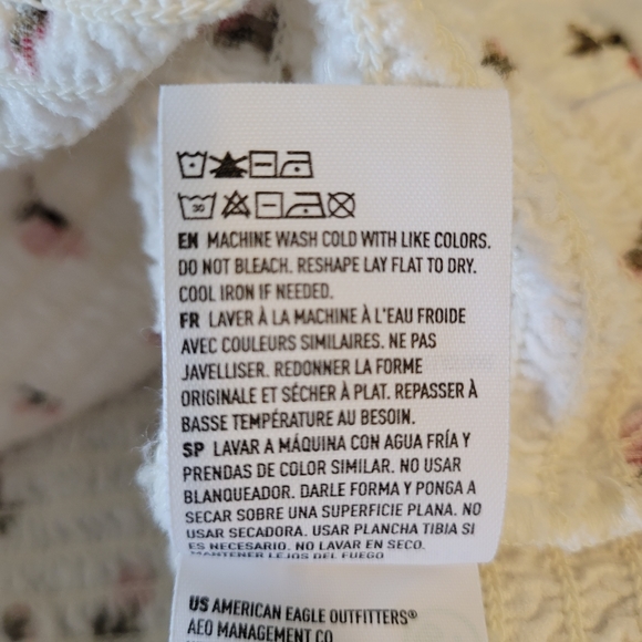 American Eagle Cropped Top - Picture 6 of 6